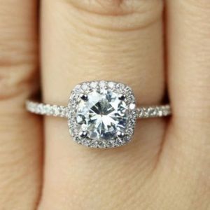 Sterling silver Cubic Zirconia Ring